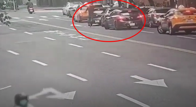 （翻摄自影片）