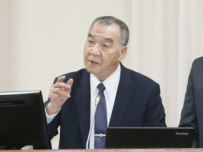 国防部长邱国正25日在立法院答询。（姚志平摄）