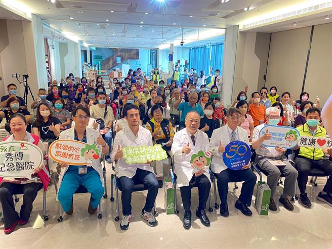 彰化县防癌协会今天在彰化秀传举办肺癌防治宣导活动，民眾参与踊跃。（院方提供／孙英哲彰化传真）
