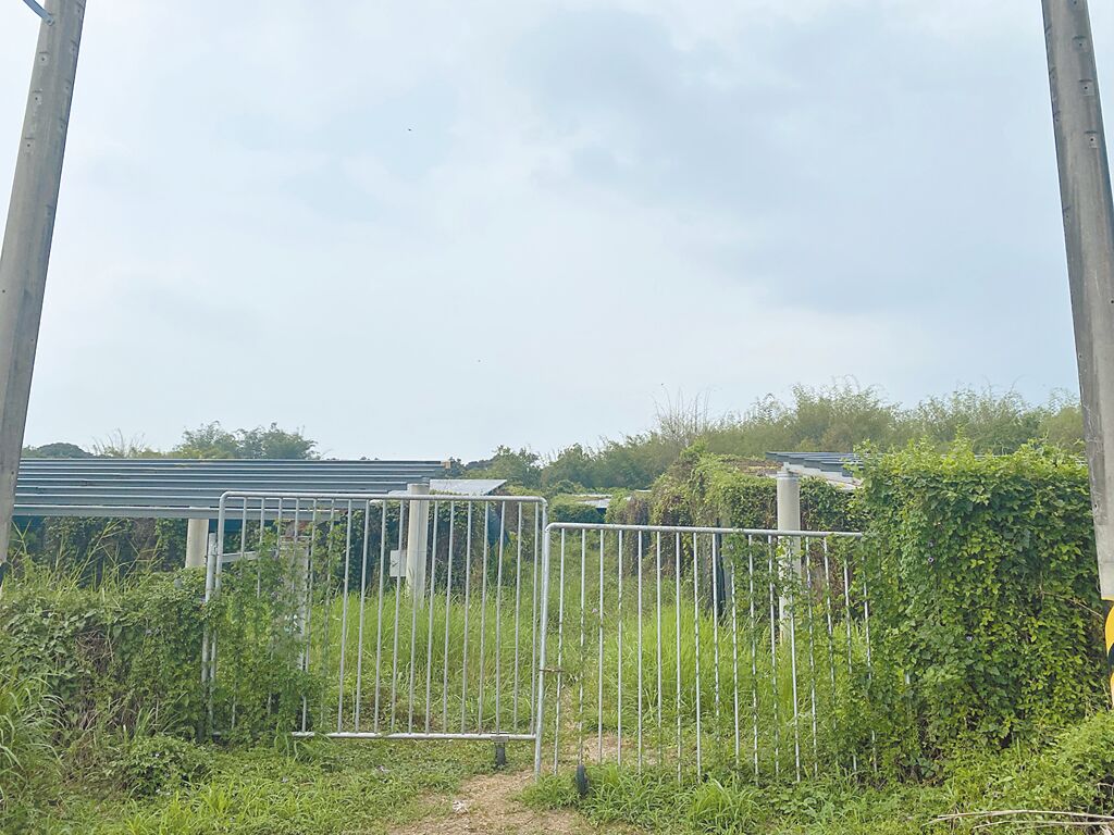 [新聞] 台南 78處農電共生遭撤銷 光電板如廢墟