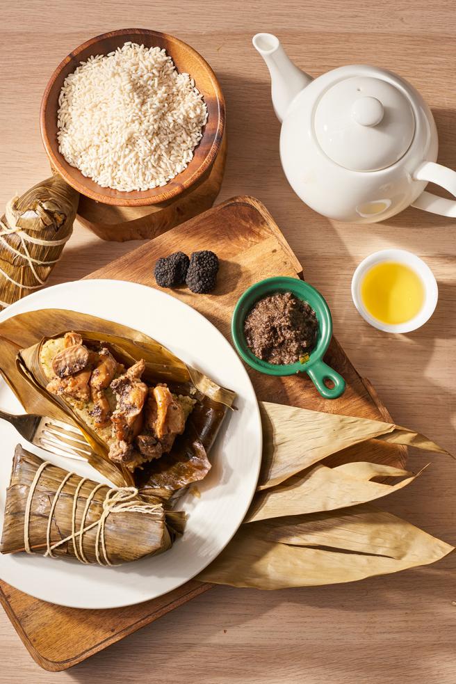 上海乡村「松露菜饭粽」3入原价999元、优惠价699元。(​​Global Mall 提供)