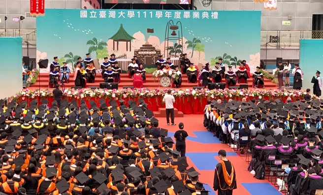 台灣大學今舉辦畢業典禮。（姚志平攝）