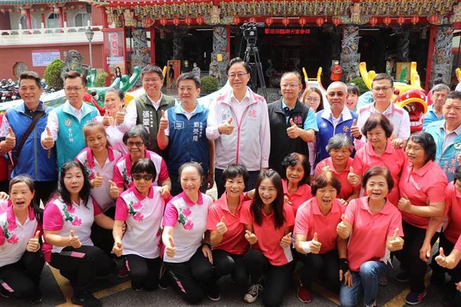 归乡文化节顾名思义，盼在龙潭居住、旅游或服役过的民眾，都能以回家乡的心情来参与这场年度盛事。（蔡明亘摄）