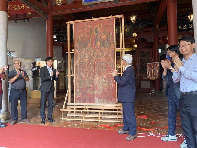 陈德聚堂今天起至6月25日举办「神匠-陈玉峰老门神特展」。（曹婷婷摄）