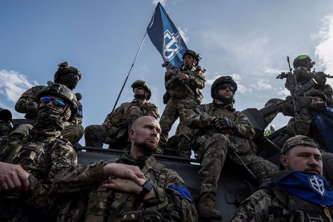 图为「俄罗斯志愿军」（Russian Volunteer Corps，RDK）。（图／路透社）