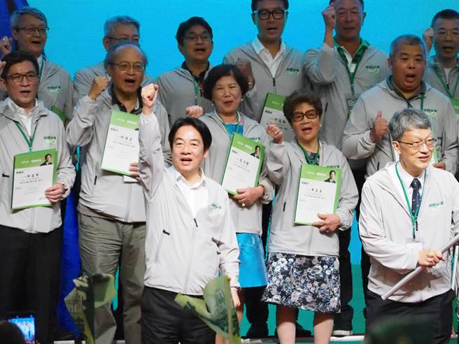 民进党提名下届总统参选人、副总统赖清德，27日下午参加新竹市信赖台湾之友会成立大会。（陈育贤摄）