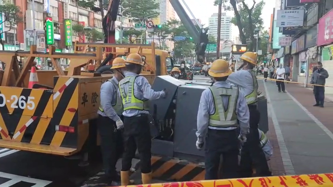 今（27）日下午板桥区惊传大规模停电，疑似是变电箱故障所致。（示意图／报系资料照）