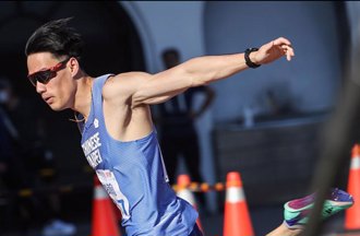 楊俊瀚過彎踩線 200米預賽遭取消資格 賽後首發聲