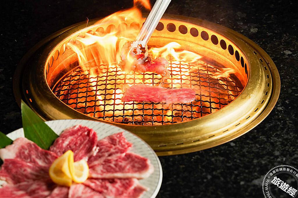 「乾杯」免費送「日本和牛炎肉」，為日本廣島當地獨有的開胃料理。（圖／乾杯集團提供）