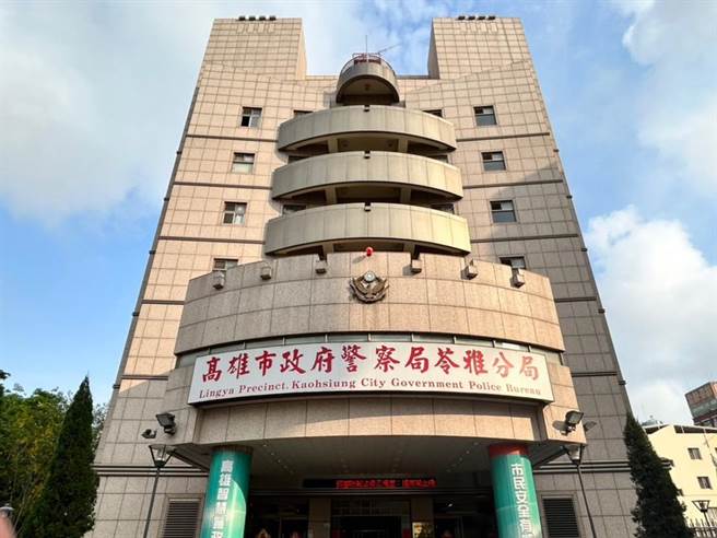 高雄大顺路星巴克传枪响，苓雅分局获报到场处理。（崔正纲摄）