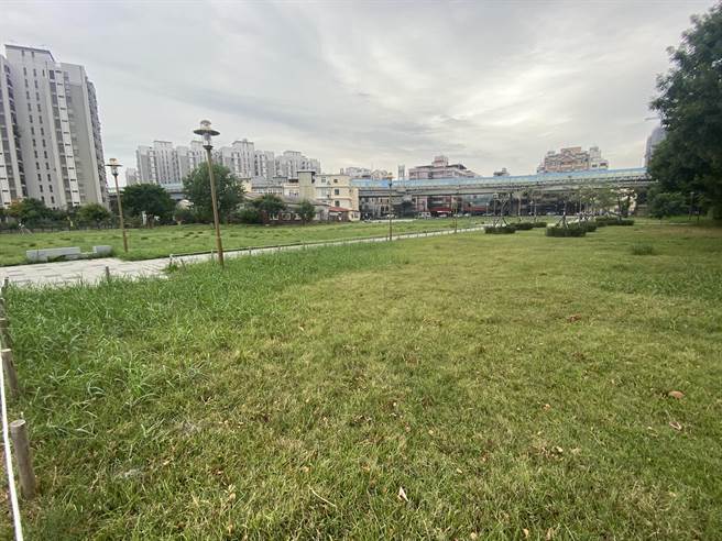 台大新竹湳雅院区扩建进度第1阶段已完成，第2阶段的用地取得更是关键。（陈育贤摄）