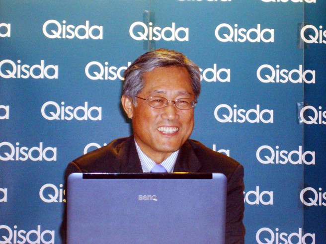 李焜耀正式交棒。（图／报系资料照）