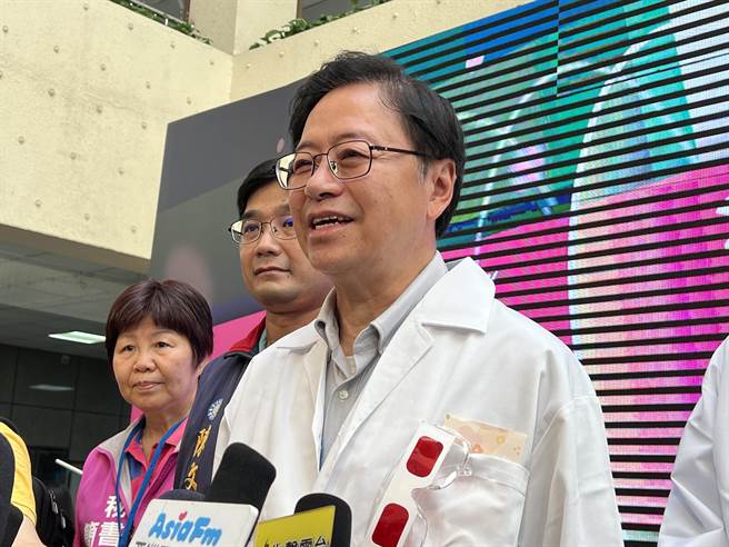 张善政也提到，今年首度开办科普大师讲座，讲师阵容强大。(蔡依珍摄)