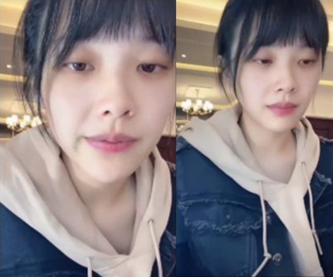 黄老师日前出席活动后，真面目被笑与开美顏时差很大，最近她直接素顏开直播，坦言现在已经不敢随便笑了。（图／摘自音乐老师花开富贵抖音）