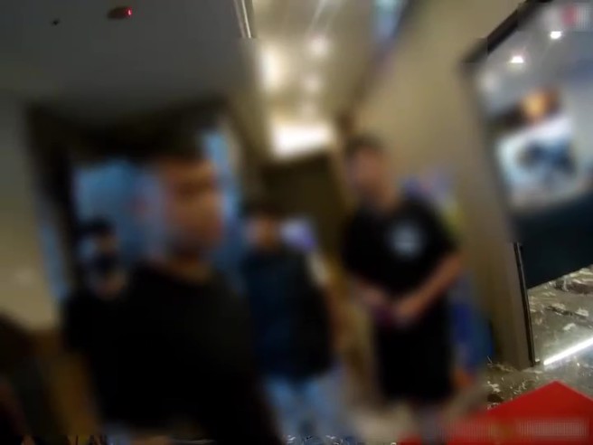 警方获报出动快打警力，经到场见双方4人都在现场，全数带返派出所厘清案情侦办。（图／警方提供）