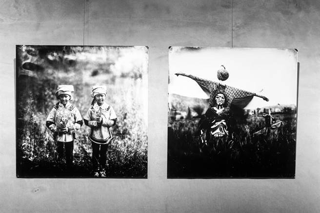 林添福用古老的摄影工艺《湿版火棉胶法》来拍摄少数民族题材的想法已经有些年头，此作品为疫情期间用湿版摄影创作的《陶瓦》系列作品。（邓博仁摄）