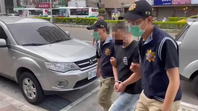 枪手曾姓男子被警方带回警局厘清案情。（警方提供）