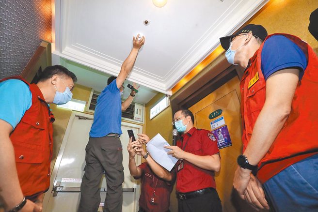 《消防法》部分条文修正草案，针对营业场所违反消防安全不再给予改善期，将直接开罚。（本报资料照片）