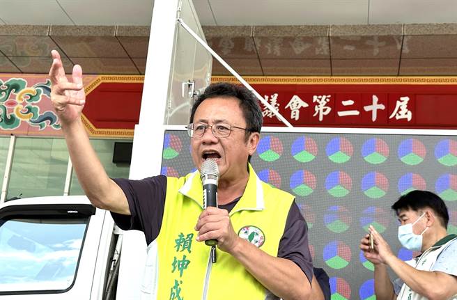 台东区域立委选举由民进党赖坤成通过初选。（蔡旻妤摄）