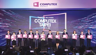 COMPUTEX 2023登場 引爆AI熱潮