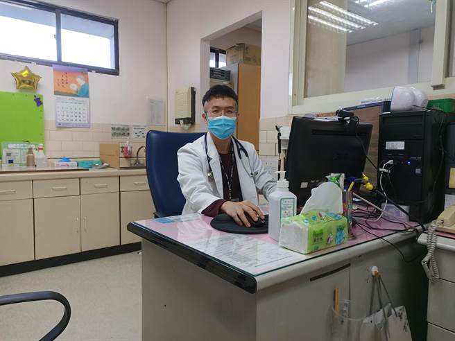 引发荨麻疹的原因有很多种，在治疗上大多使用抗过敏药物就可以达到很好的治疗效果。（北荣新竹分院提供／邱立雅竹县传真）