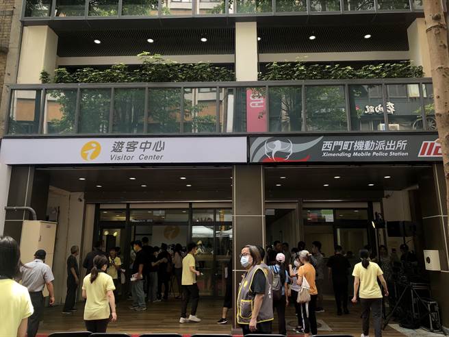 歷时5年打造西门町游客中心，服务时间为每日下午1时到晚上10时。（张芷瑜摄）