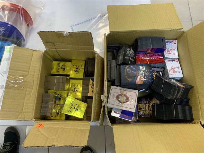 警方查扣毒咖啡500余包。（警方提供）