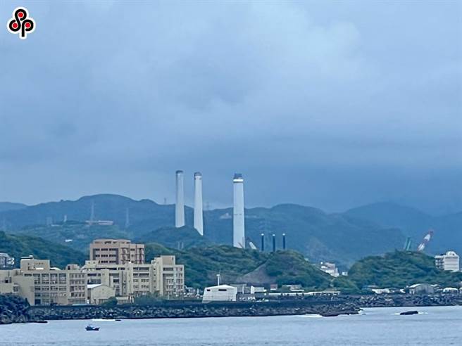 为满足能源需求，台电拟把「基隆市协和重油电厂」汰换成「燃气发电厂」并设置第四天然气接收站。（报系资料照）