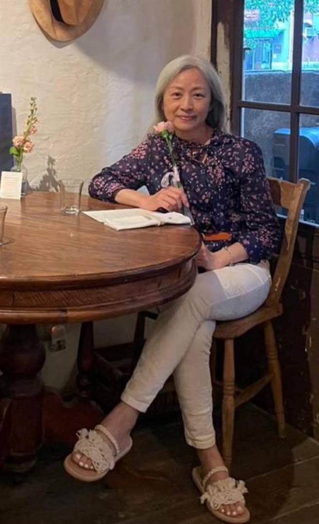 西画家刘美加即日起至6月18日推出「艺游蔚境」创作个展。（新竹市政府提供／陈育贤新竹传真）