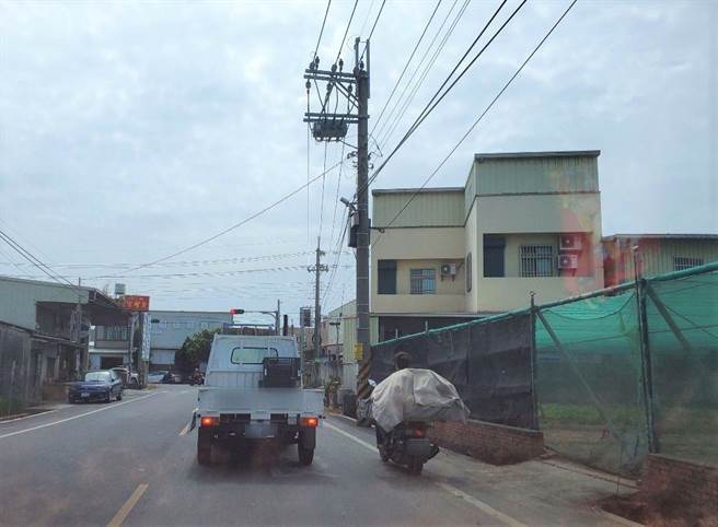 云林县今年一到三月车祸变多，其中以机车事故最多，警方将加强取缔未戴安全帽、严重超速、酒驾、未繫安全带等违规。（周丽兰摄）
