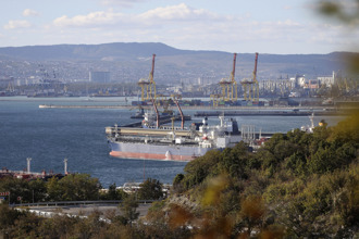 紐時：俄羅斯船隻暗地運油至中國 疑違反制裁
