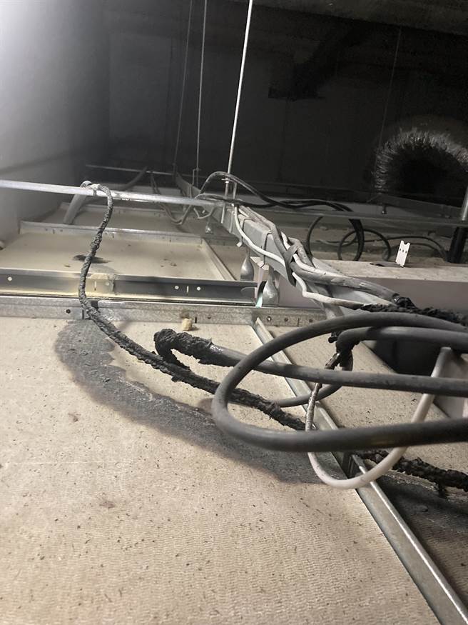 台中市政府惠中楼愿景馆因电线短路飘出烟雾异味，新闻局表示，即起愿景馆休馆2周，进行电路检修。（新闻局提供／张亦惠台中传真）