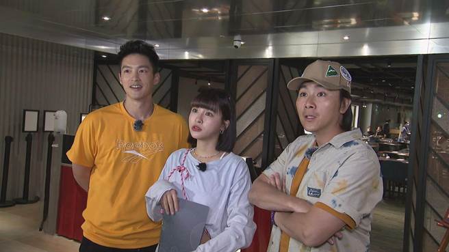 许孟哲（左起）、峮峮、王仁甫被指「狡猾」代表。（中视提供）