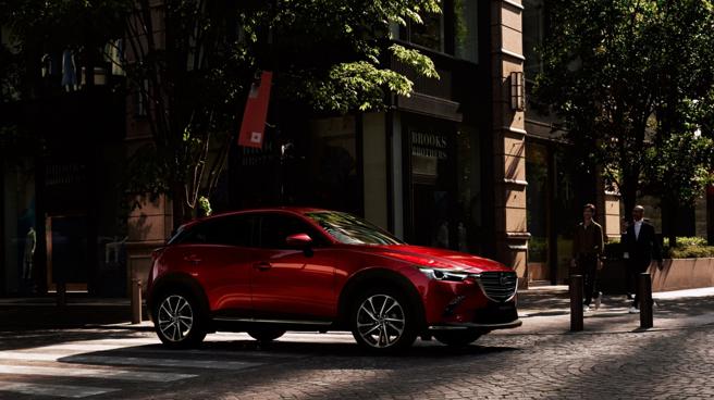 MAZDA CX-3以其轻巧精致的外观和超越同级的安全豪华配置，成为女性购车首选。（台湾马自达提供）
