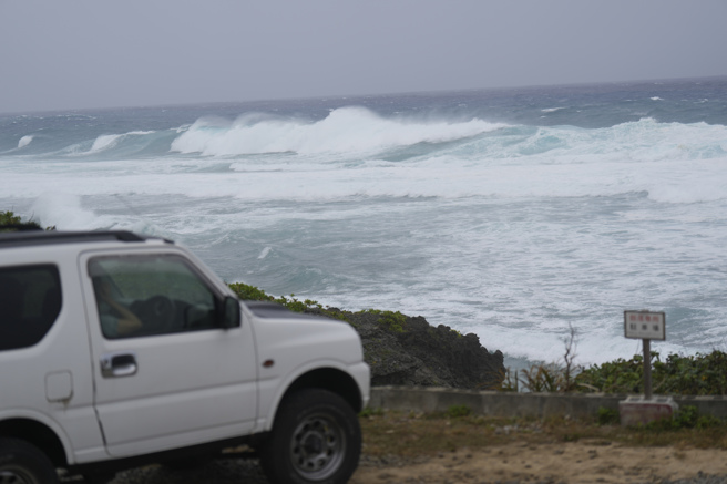 今年第2号颱风玛娃直扑日本冲绳县。（图／美联社）