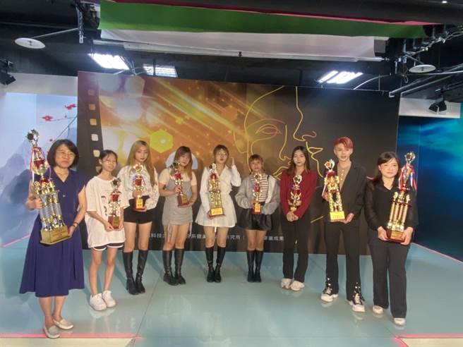 彰化市建国科技大学美容系参加「2023 PEA国际美业创艺大赏」，拿下优异成绩。（校方提供／孙英哲彰化传真）