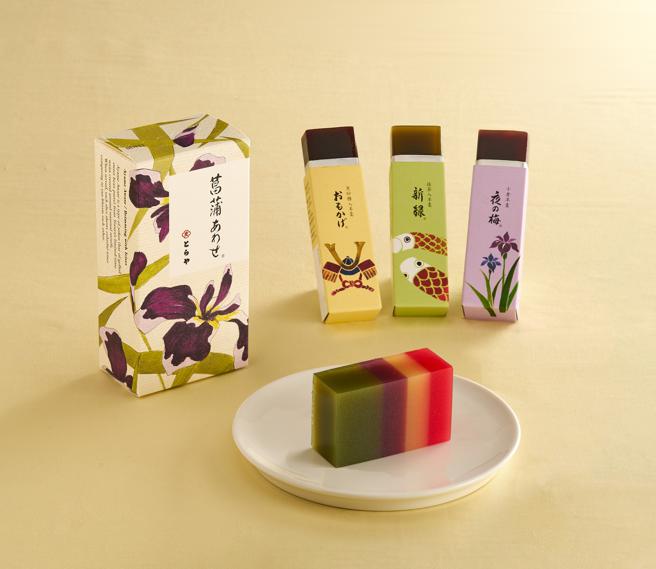 新光三越虎屋中形羊羹，端午限定款，推荐价900元。（新光三越提供）