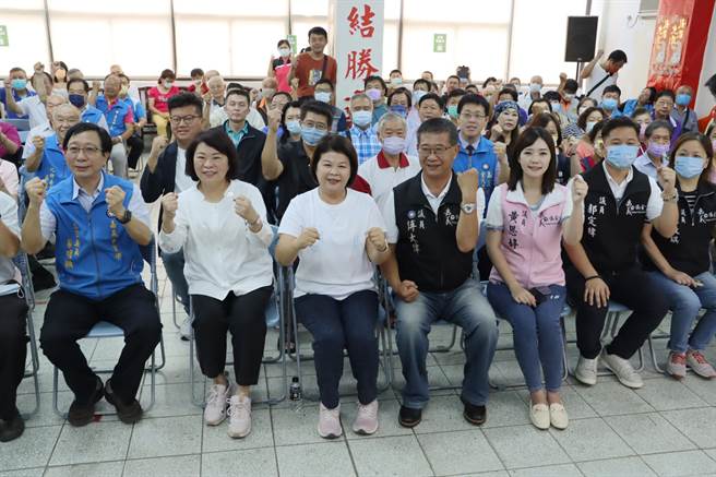 今市党部为张秀华举办介绍会，凝聚团结气势。（吕妍庭摄）