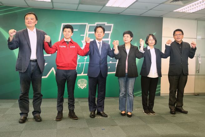 民进党性骚扰吃案事件越演越烈，今（2）日继续有前党工以「让我为自己勇敢一次」为题在脸书发文，除了被性骚，还被职场霸凌；党主席赖清德震怒，今上午约10时许赴党中央开会。（中时资料照）