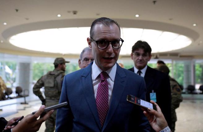 马丁斯（Cristiano Zanin Martins）法律系出身，擅长复杂纠纷和大型司法重整案件，在为鲁拉（Luiz Inácio Lula da Silva）辩护方面的胜利，使他成为过去5年来巴西法律界的领军人物之一。（图/ 路透社）