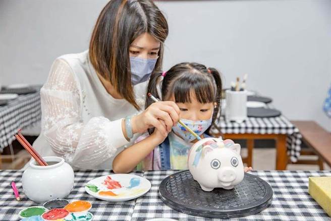 「金门亲子嘉年华」活动邀请业者一起推出具金门特色的主题体验游程，欢迎踊跃报名。(图／金门县政府提供)