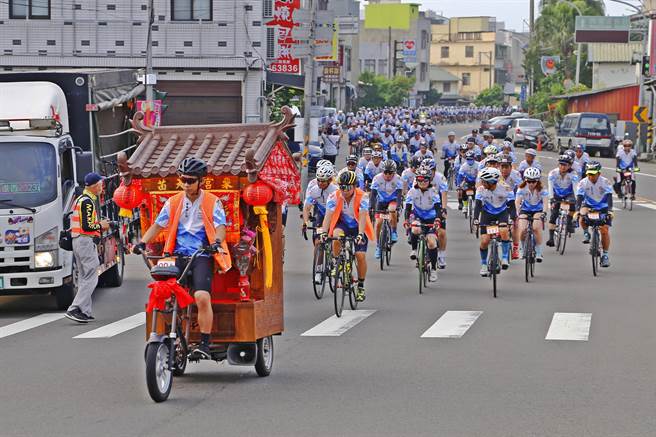 苗栗市公所铁马北港进香活动2日清晨展开。（苗栗市公所提供／谢明俊苗栗传真）