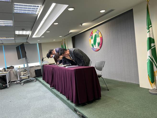 蔡沐霖与相关主管是否移送法办？许立明：不受限对象，有证据就移送法办。（曾薏苹摄）