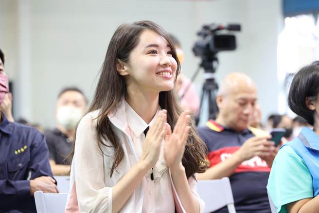 市议员许睿慈表示，未来她将继续与教育相关单位积极争取各校设施，让校园教育能持续进步，并提升基隆学子的学习环境。（许睿慈办公室提供／徐佑升基隆传真）