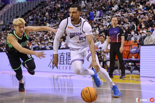 艾夫伯自爆下赛季将加入PLG。（T1联盟提供）