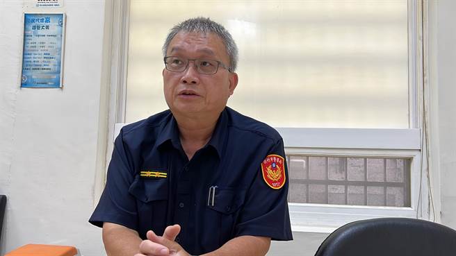 重案玄奇》承办此案的黄明祥回忆，当时大楼监视器老旧，增加调阅难度，一摸到男童身体已冷掉，感嘆最终仍以悲剧收场。（王惠慧摄）