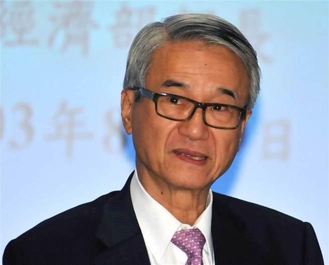 對於公司派在董事會改選中落敗，新光金創辦人吳東進(圖)表示「遺憾但不意外」。資料照片