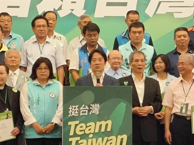 赖清德副总统今天下午出席嘉义市信赖台湾之友会。（廖素慧摄）