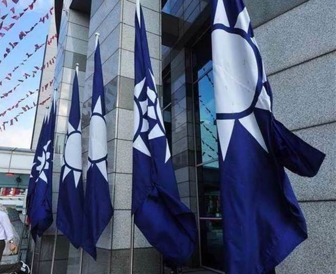 近期多份民調顯示，國民黨總統參選人、新北市長侯友宜的支持度暫時落後，引發藍營焦慮。（示意圖／資料照片）