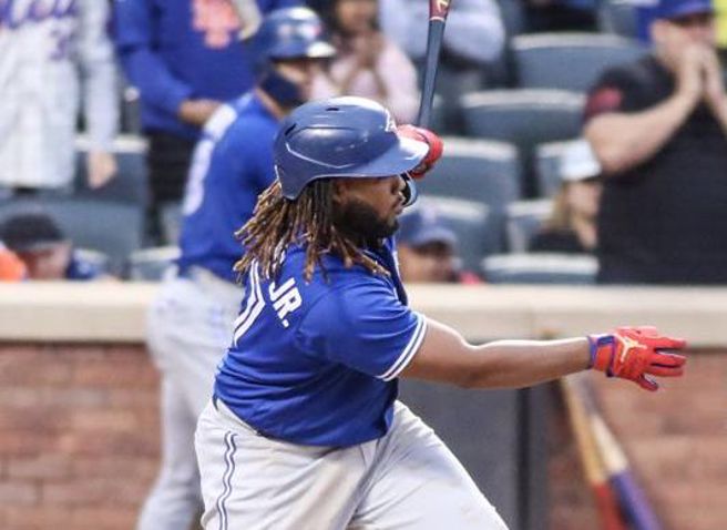 蓝鸟小葛瑞洛9局上击出致胜安打。（路透）